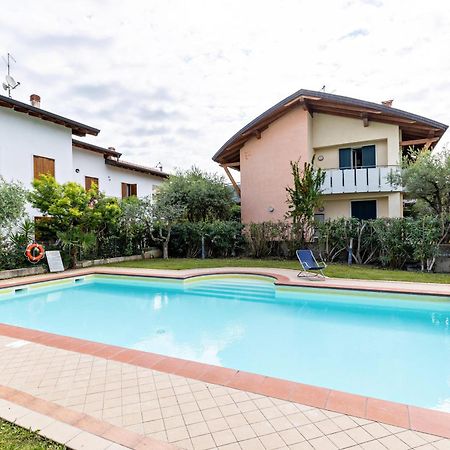 Bluemoon -Luminoso Apt Con Piscina Lazise Eksteriør billede